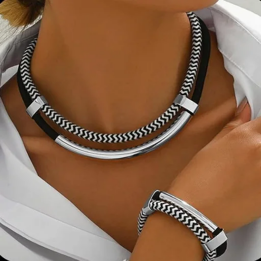 VALENZA JEWELRY SET alternate view